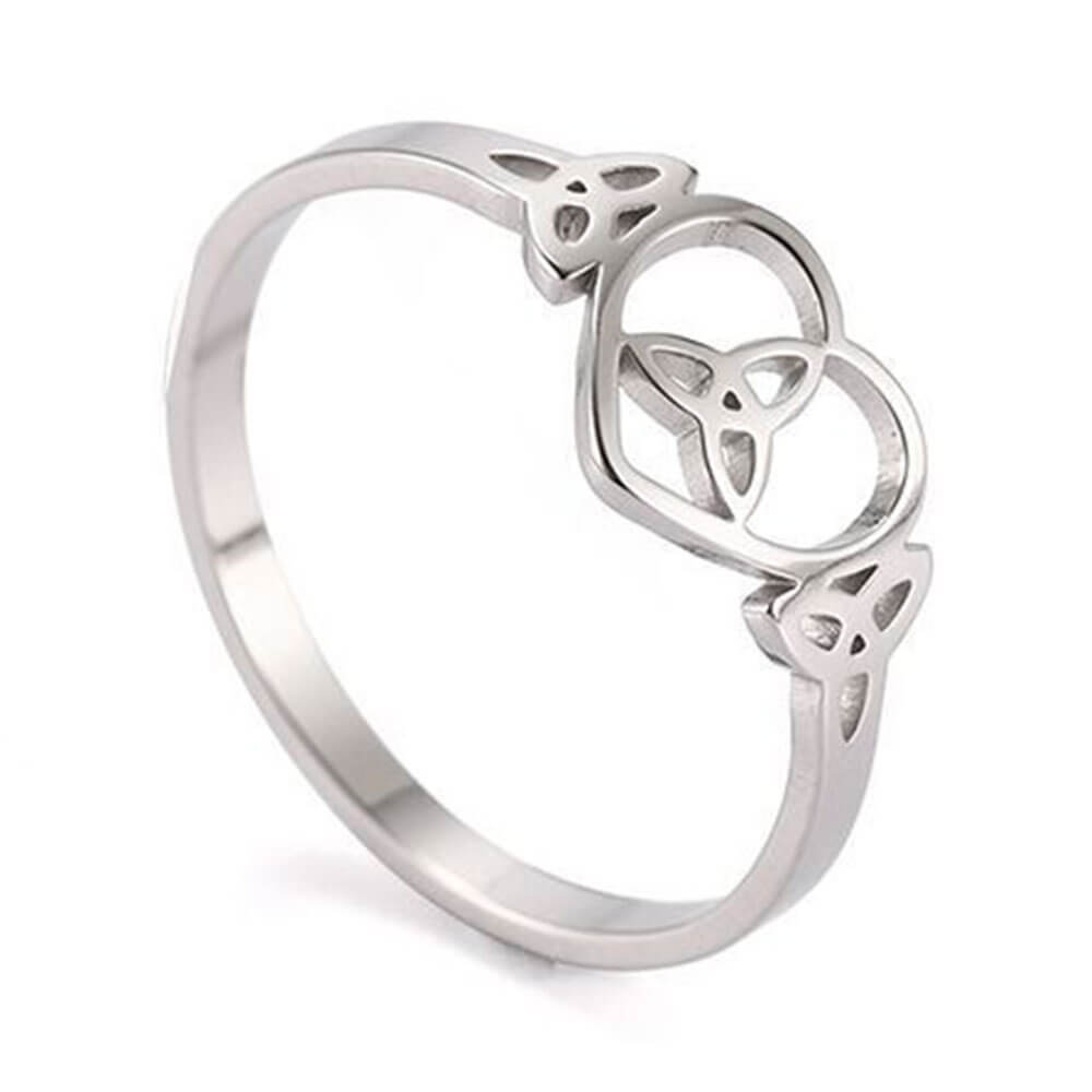 Silver Celtic Triquetra Heart Ring – Stainless Steel