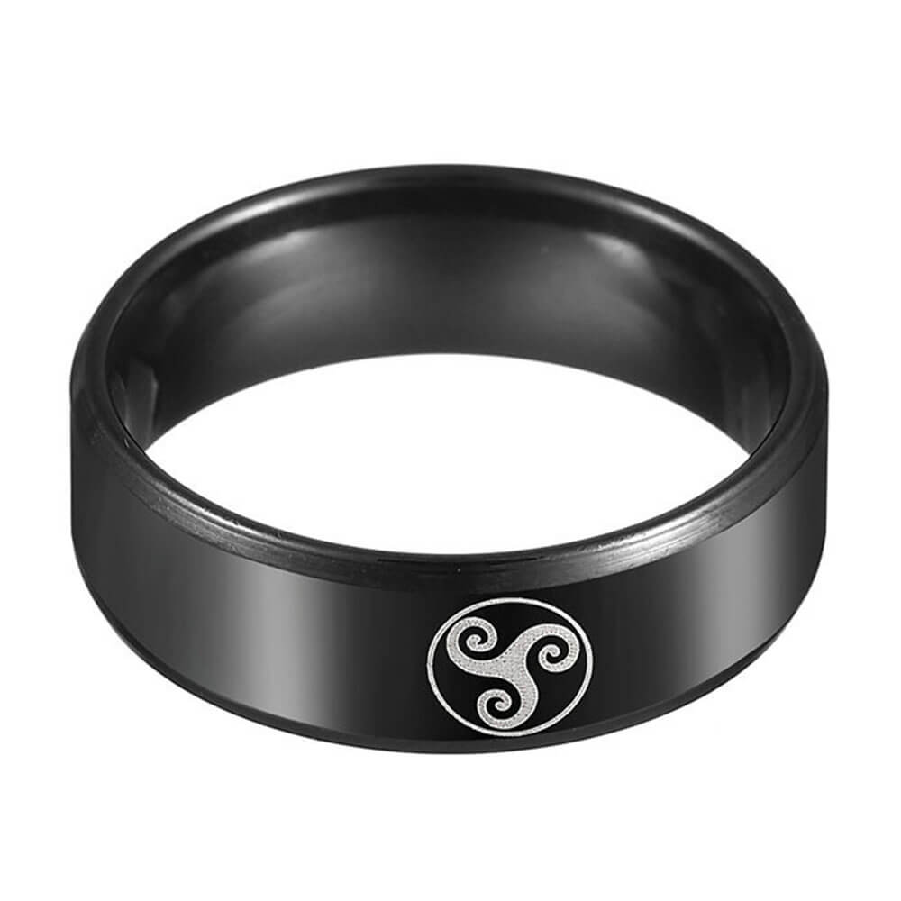 Black Breton Celtic Triskele Band Ring – Stainless Steel